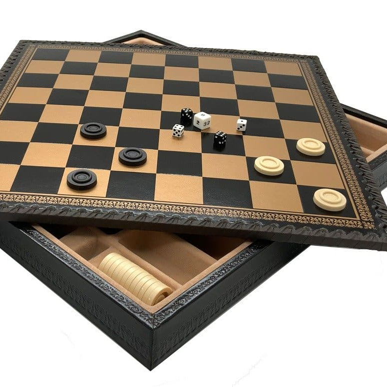 Ensemble d'Échecs en Métal Doré et Argenté avec Échiquier en Cuir
